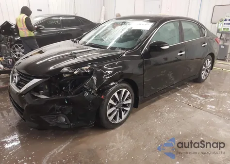 2017 Nissan Altima 2.5 Sv z USA, uszkodzony, nr VIN 1N4AL3AP2HC482446